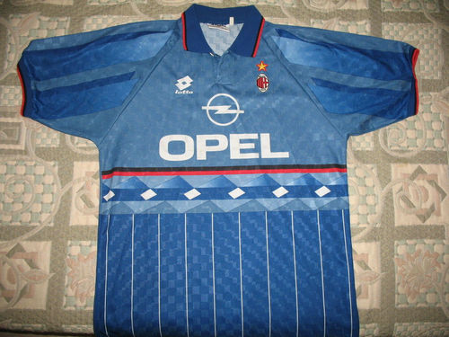 maillot ac milan exterieur 1995-1996 rétro