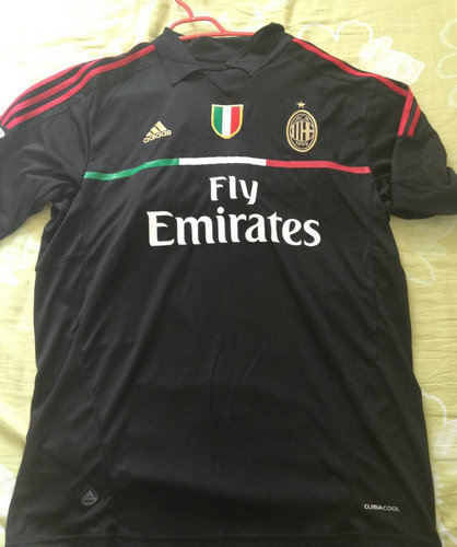 maillot ac milan third 2011-2012 rétro