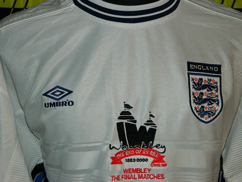 maillot angleterre particulier 2000 rétro