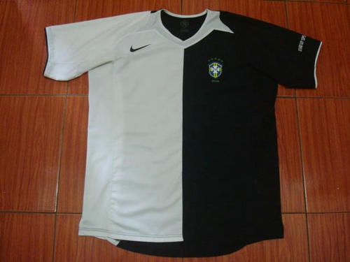 maillot brésil particulier 2005 rétro