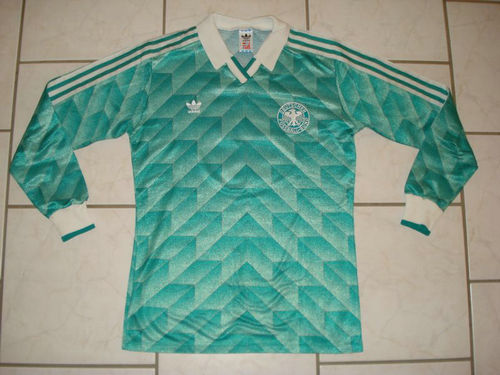 maillot de foot allemagne exterieur 1990 pas cher