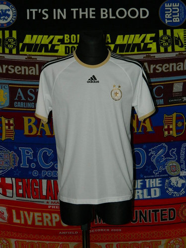 maillot de foot allemagne réplique 2010-2011 rétro