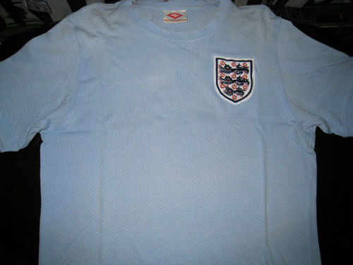 maillot de foot angleterre réplique 1970 rétro