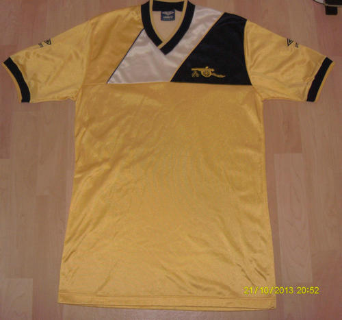 maillot de foot arsenal fc particulier 1982-1983 rétro