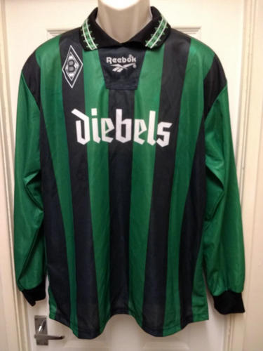 maillot de foot borussia mönchengladbach exterieur 1995-1996 rétro