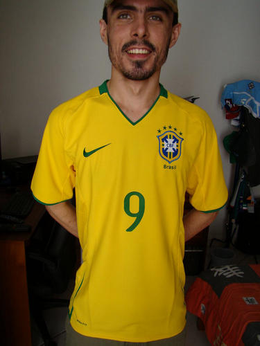 maillot de foot brésil domicile 2008-2010 rétro