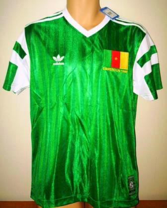 maillot de foot cameroun réplique 1990 rétro