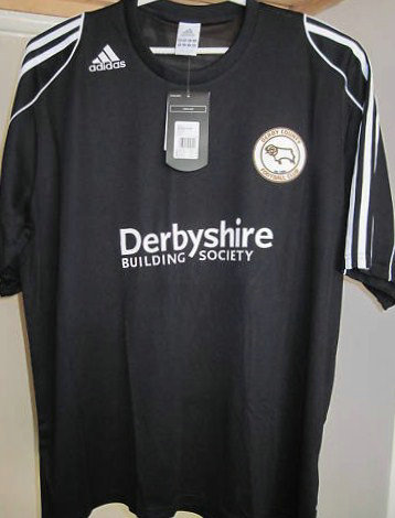 maillot de foot derby county fc exterieur 2007-2008 rétro