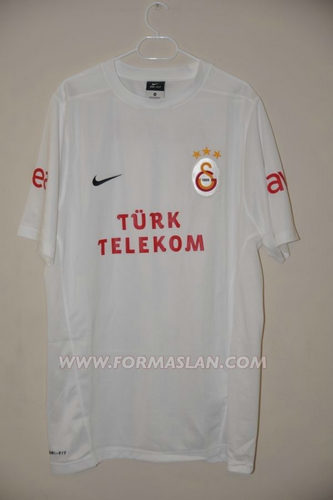 maillot de foot galatasaray réplique 2011-2012 pas cher