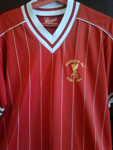 maillot de foot liverpool fc réplique 1984 pas cher