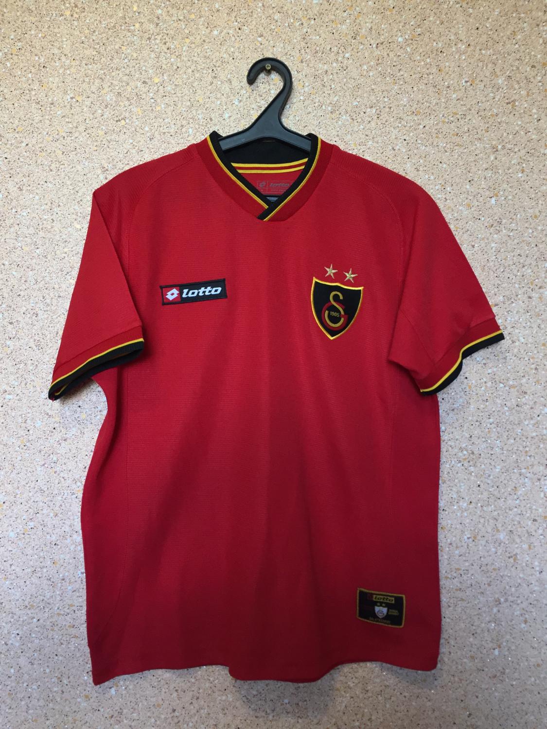 maillot de galatasaray domicile 2001-2002 rétro