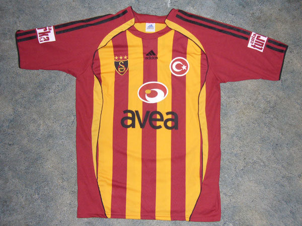 maillot de galatasaray domicile 2006-2007 rétro