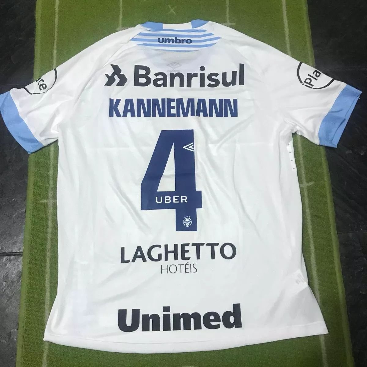 maillot de grêmio exterieur 2018-2019 rétro