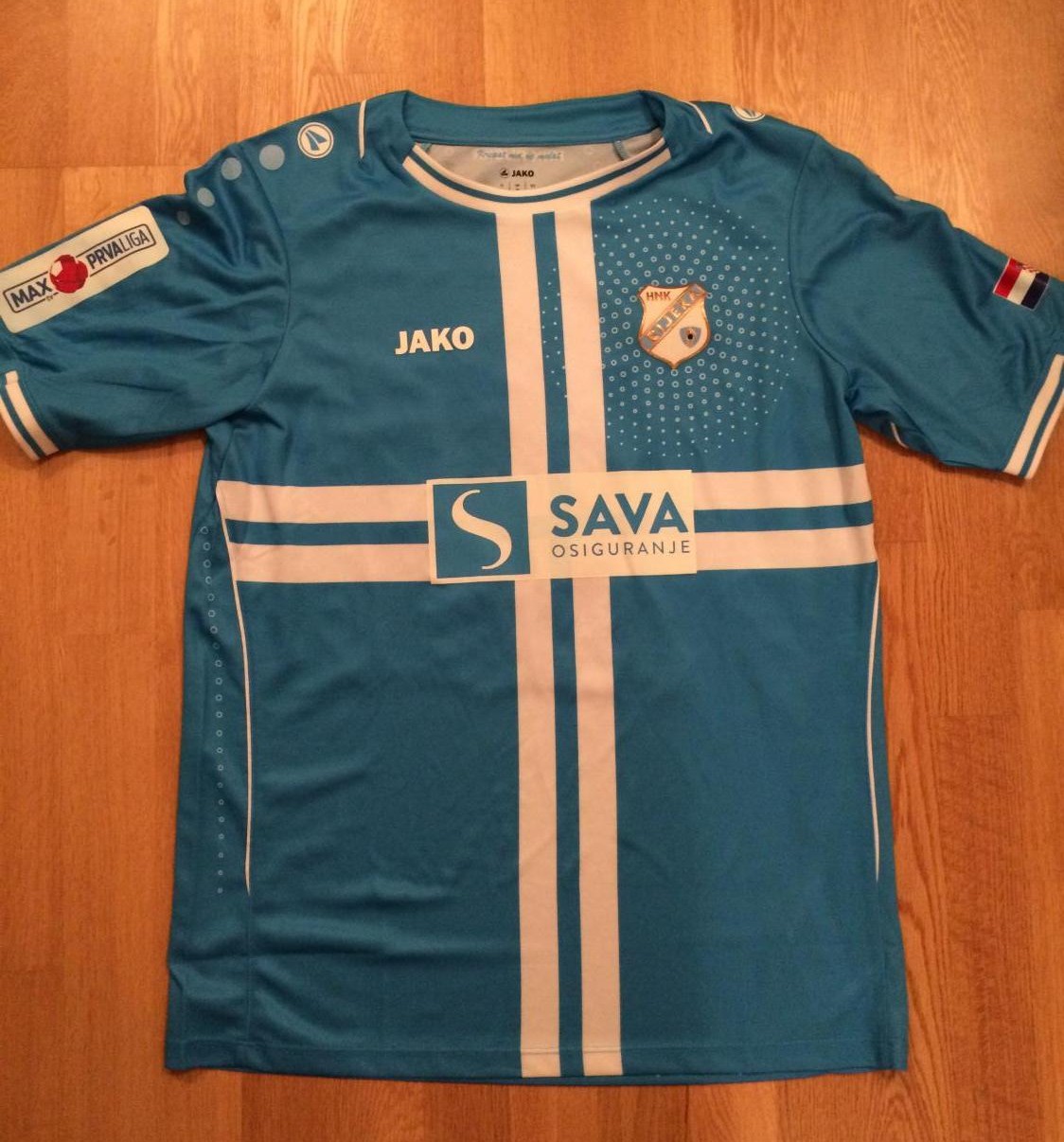 maillot de hnk rijeka exterieur 2016-2017 rétro