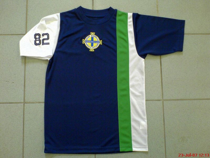 maillot de irlande du nord particulier 2007 pas cher