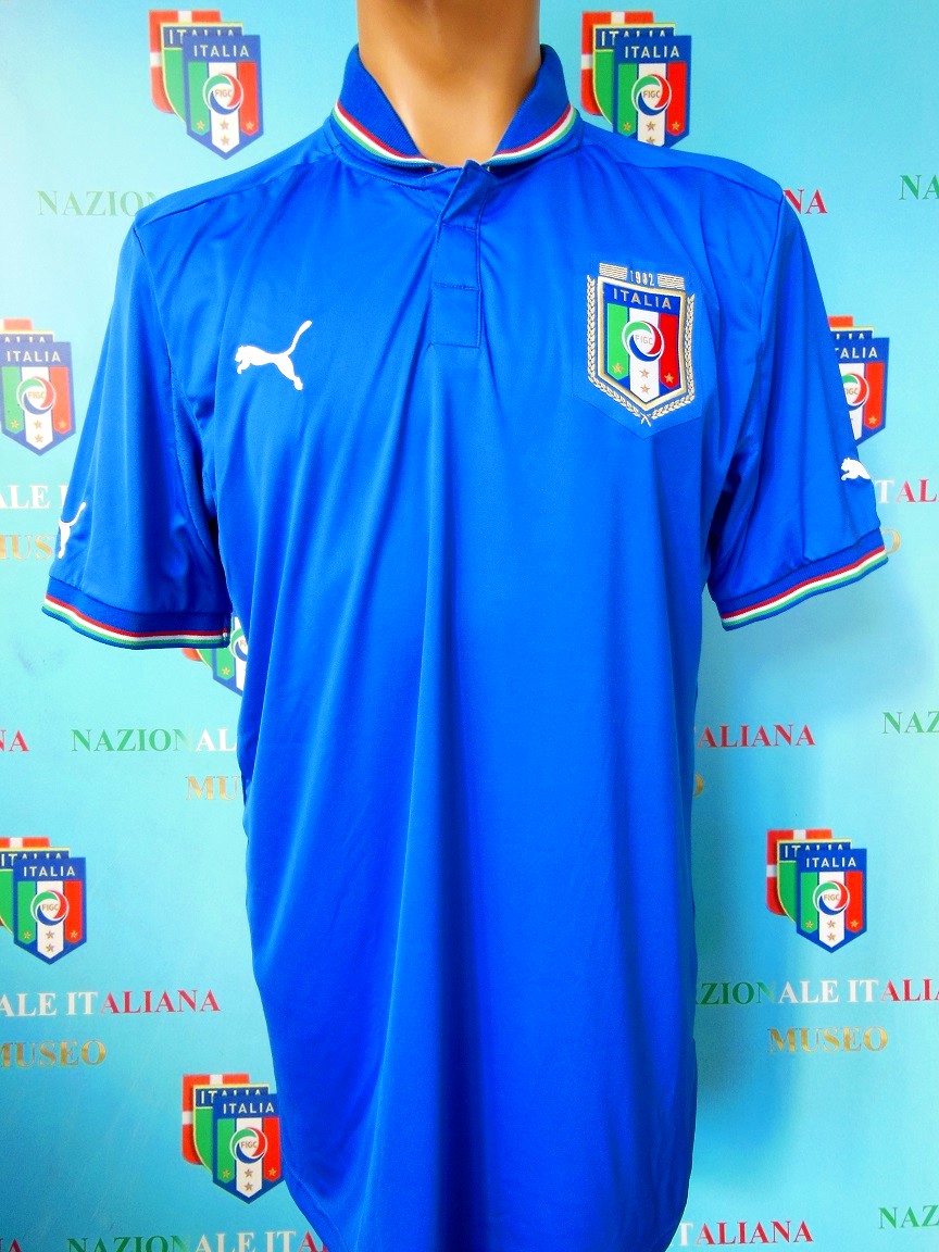 maillot de italie particulier 2012 rétro