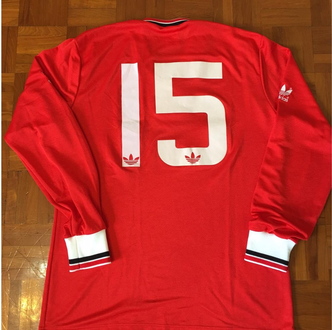 maillot de manchester united domicile 1984-1986 pas cher