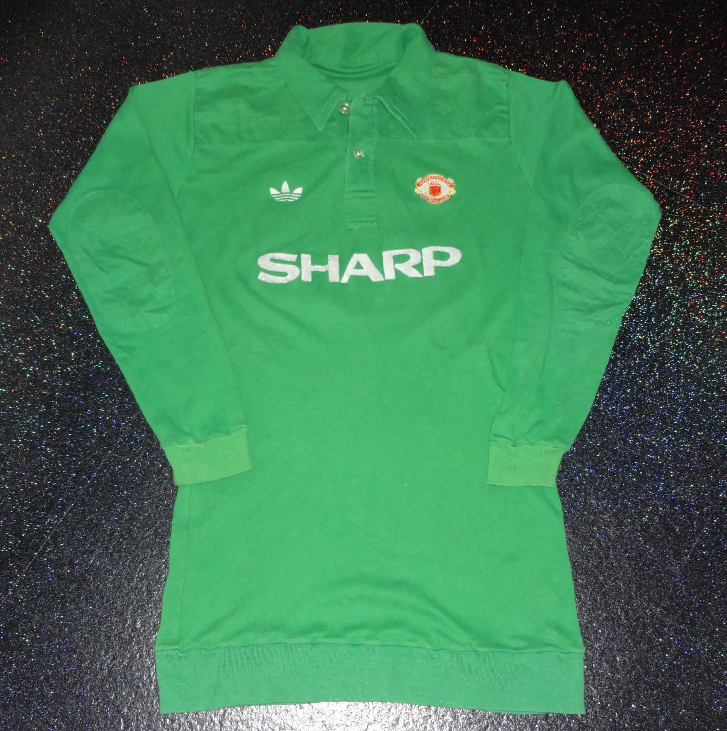 maillot de manchester united gardien 1983-1984 pas cher