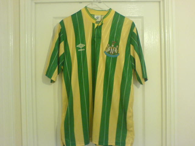 maillot de newcastle united exterieur 1988-1990 rétro