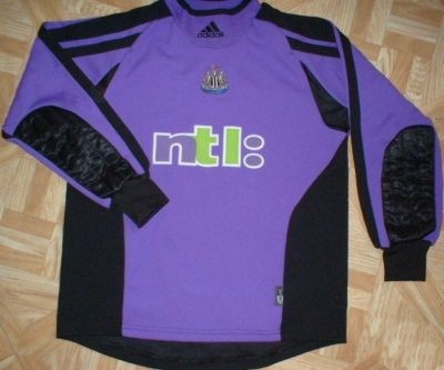 maillot de newcastle united gardien 2001-2002 rétro