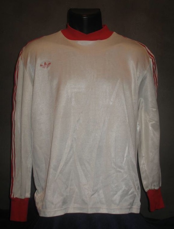 maillot de psv eindhoven réplique 1977-1978 pas cher