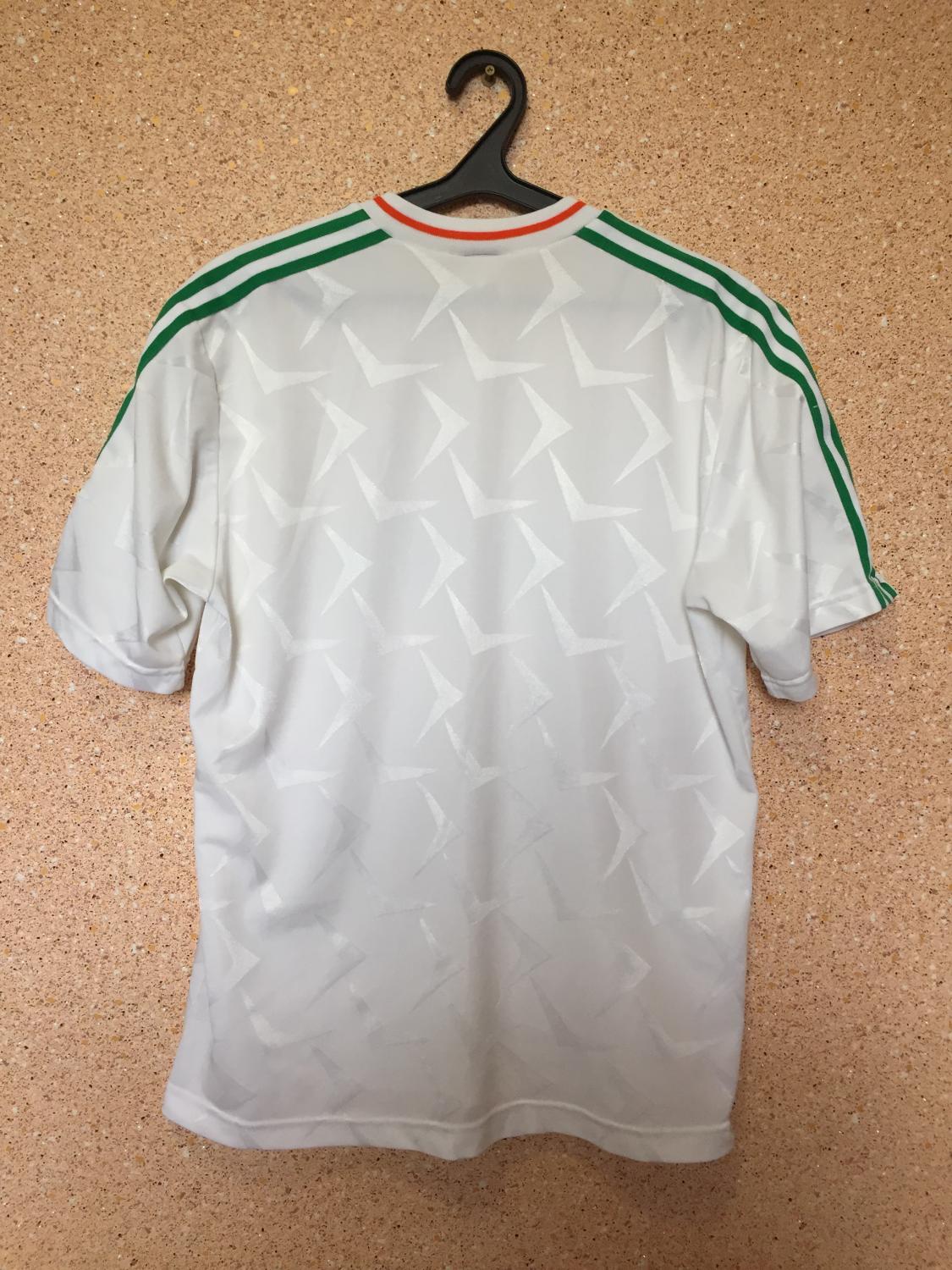 maillot de république d\'irlande exterieur 1990-1992 pas cher