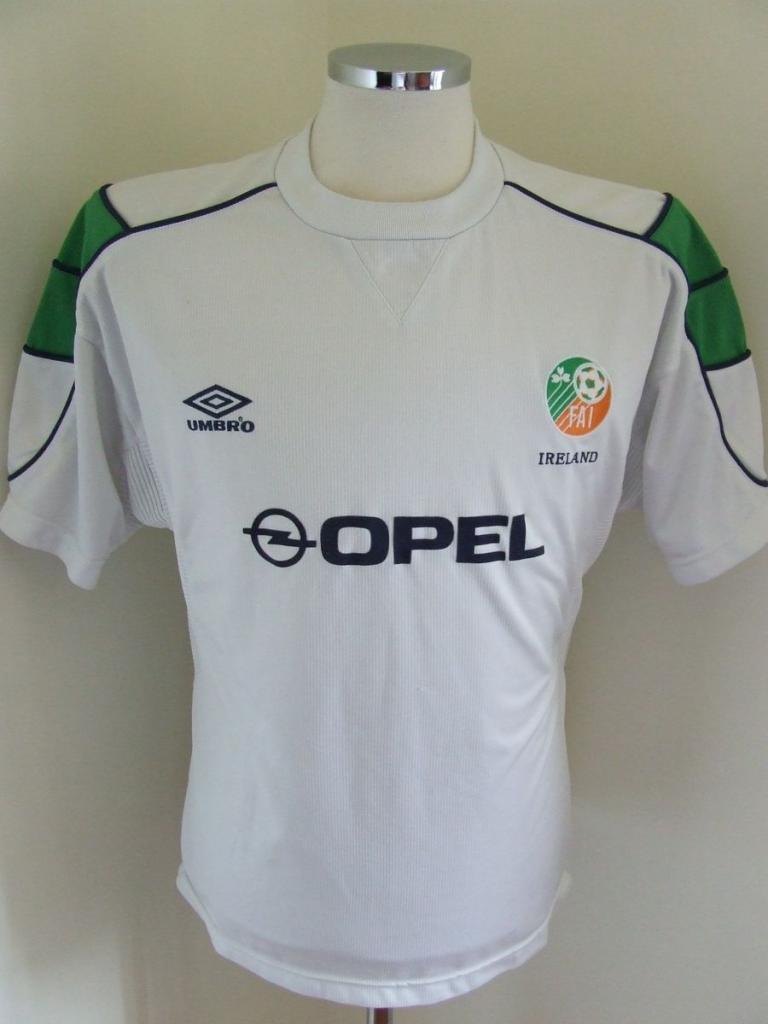 maillot de république d'irlande exterieur 2000-2001 pas cher