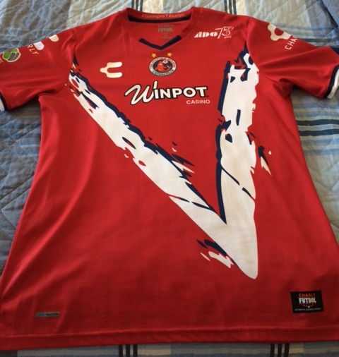 maillot de tiburones rojos de veracruz domicile 2015-2016 rétro