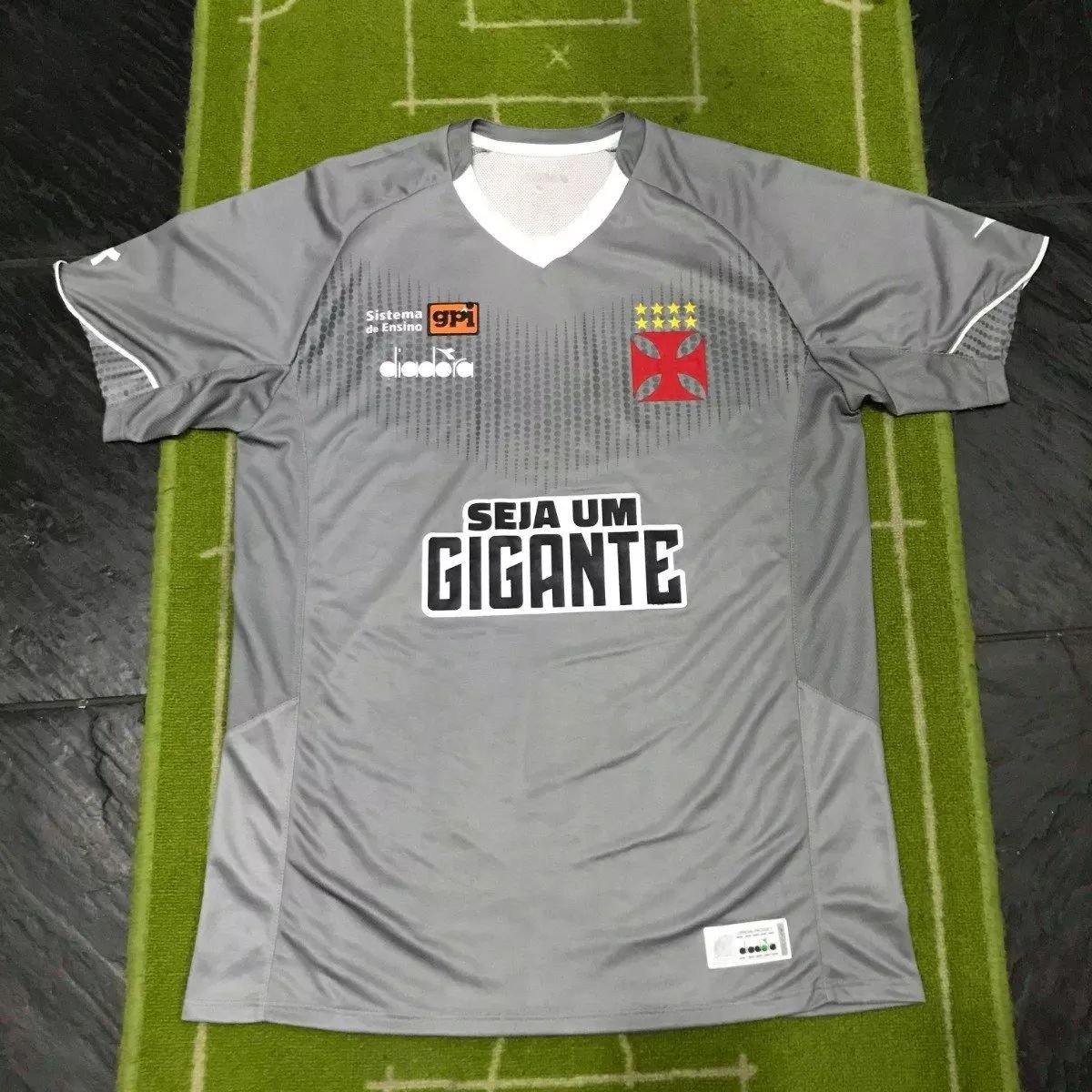 maillot de vasco da gama gardien 2018-2019 rétro