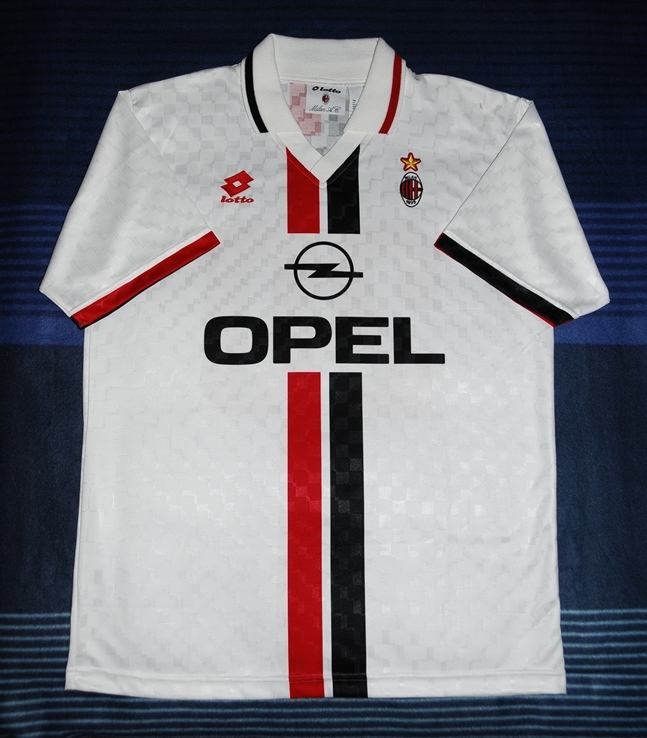 maillot équipe de ac milan exterieur 1995-1997 rétro