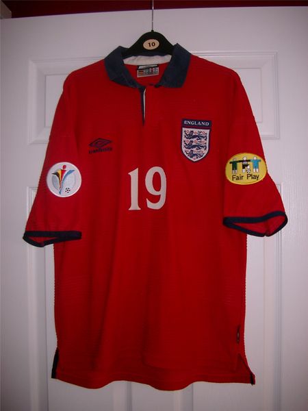 maillot équipe de angleterre exterieur 1999-2001 rétro