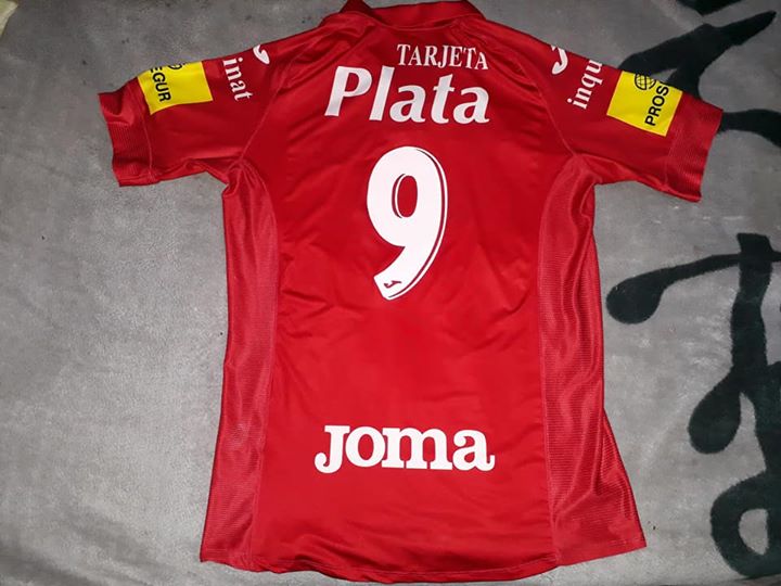 maillot équipe de argentinos juniors domicile 2013-2014 rétro