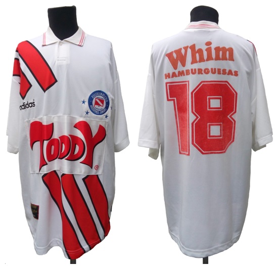 maillot équipe de argentinos juniors exterieur 1997-1998 rétro