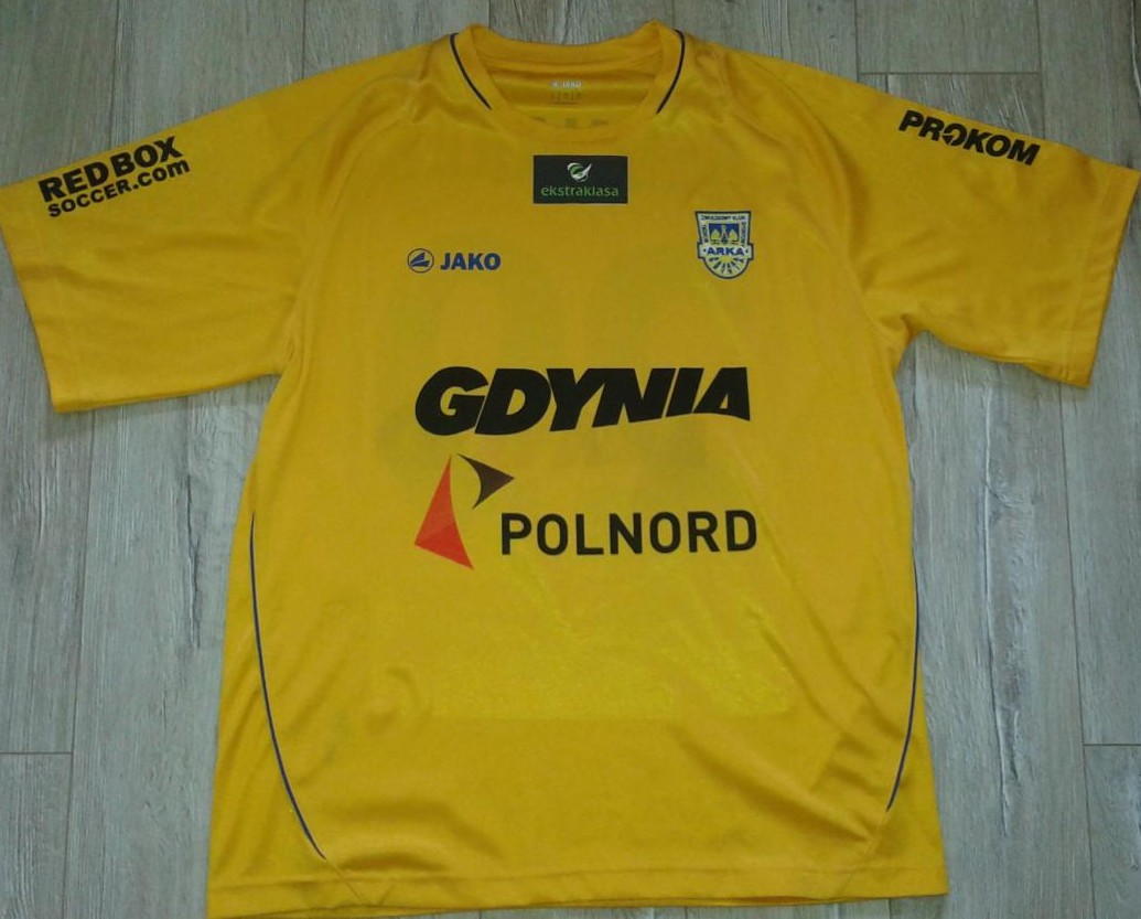 maillot équipe de arka gdynia domicile 2009-2010 rétro