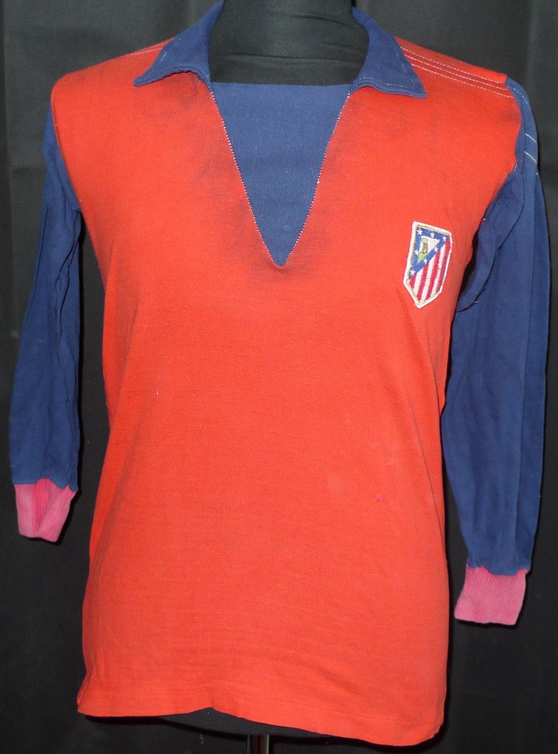 maillot équipe de atlético de madrid gardien 1976-1978 rétro