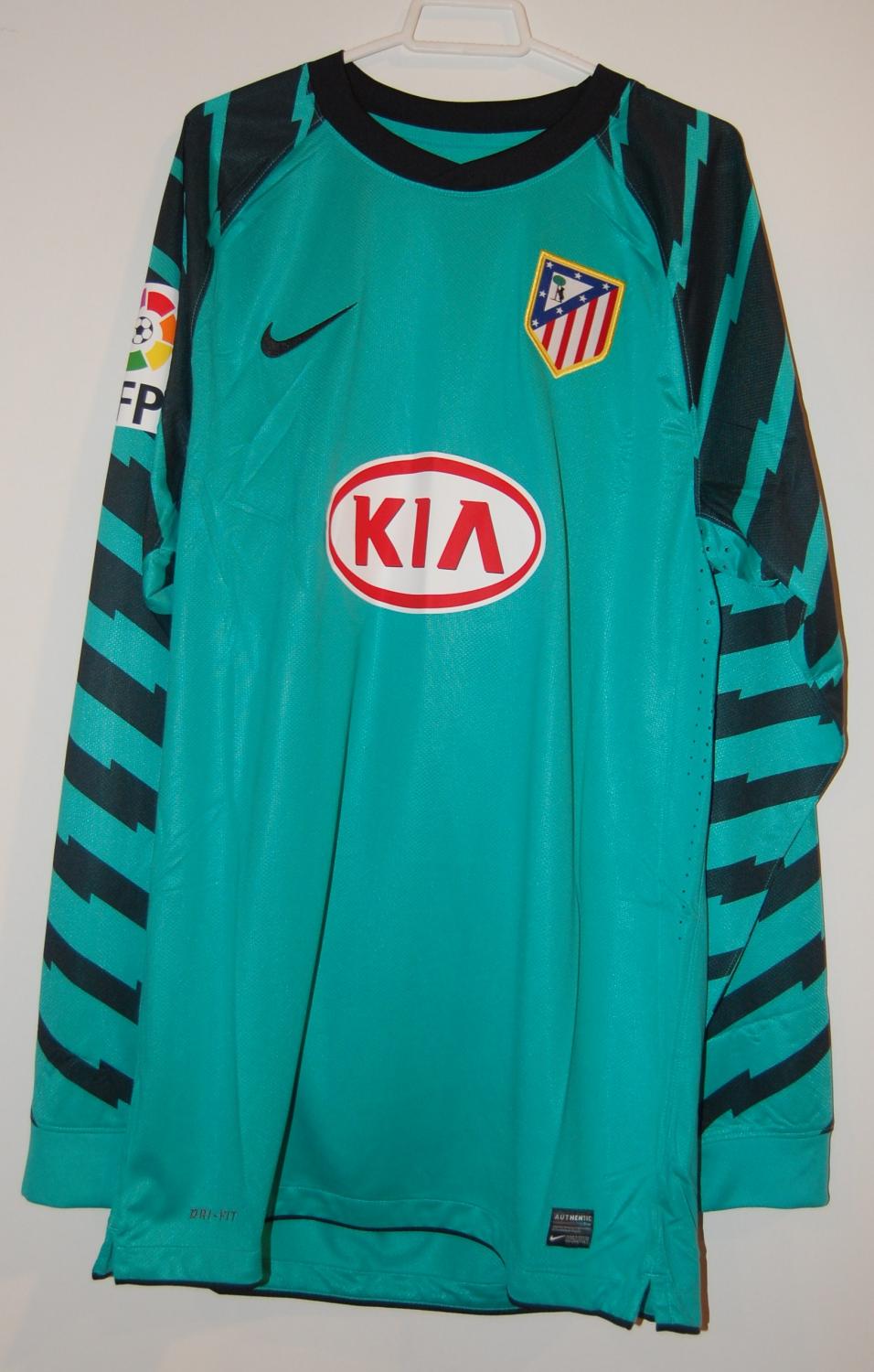 maillot équipe de atlético de madrid gardien 2010-2011 rétro