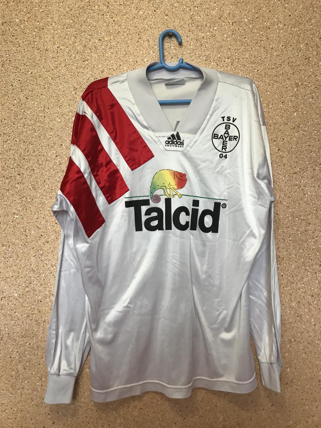 maillot équipe de bayer leverkusen exterieur 1993-1994 rétro