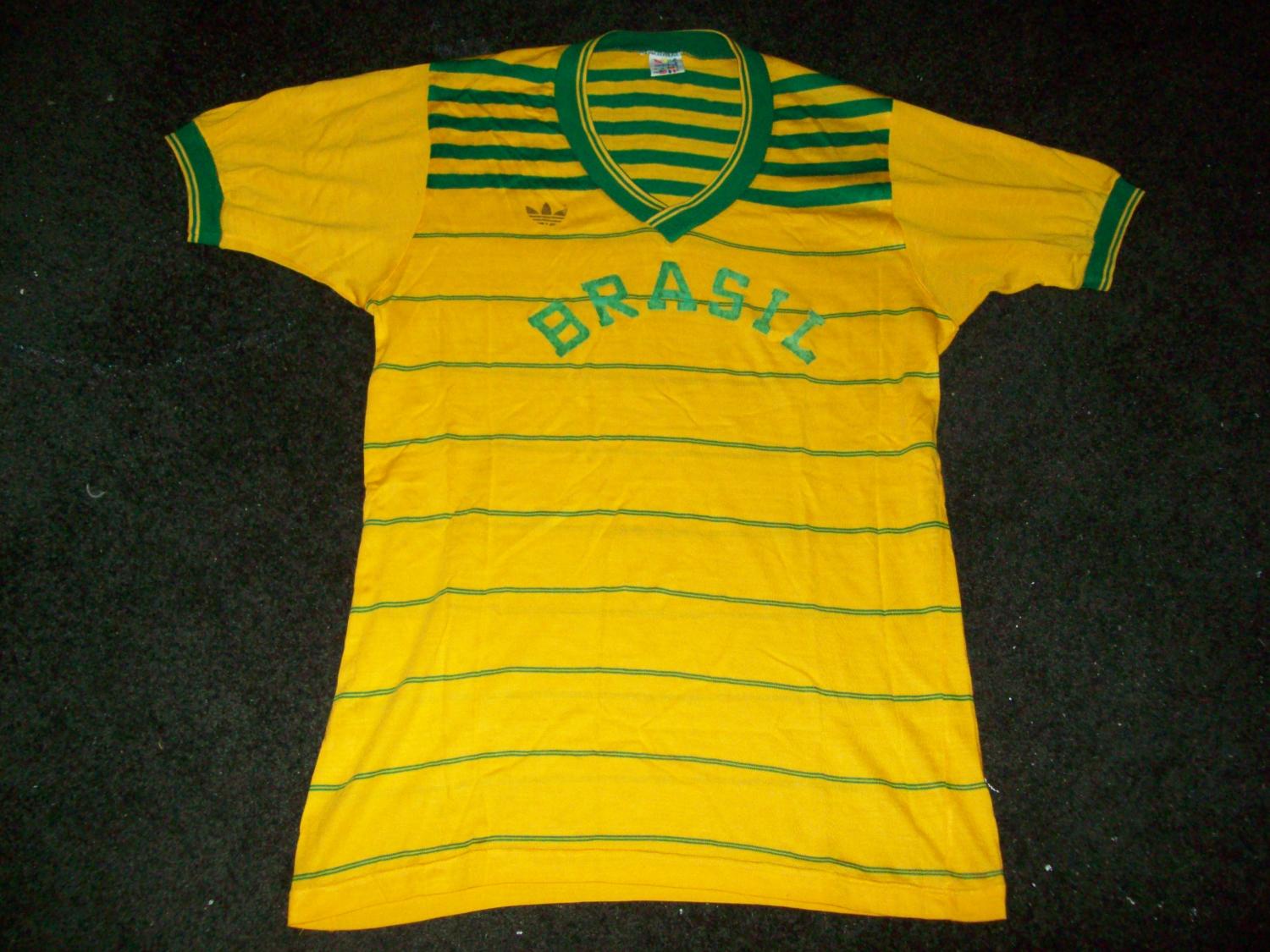 maillot équipe de brésil particulier 1984 pas cher