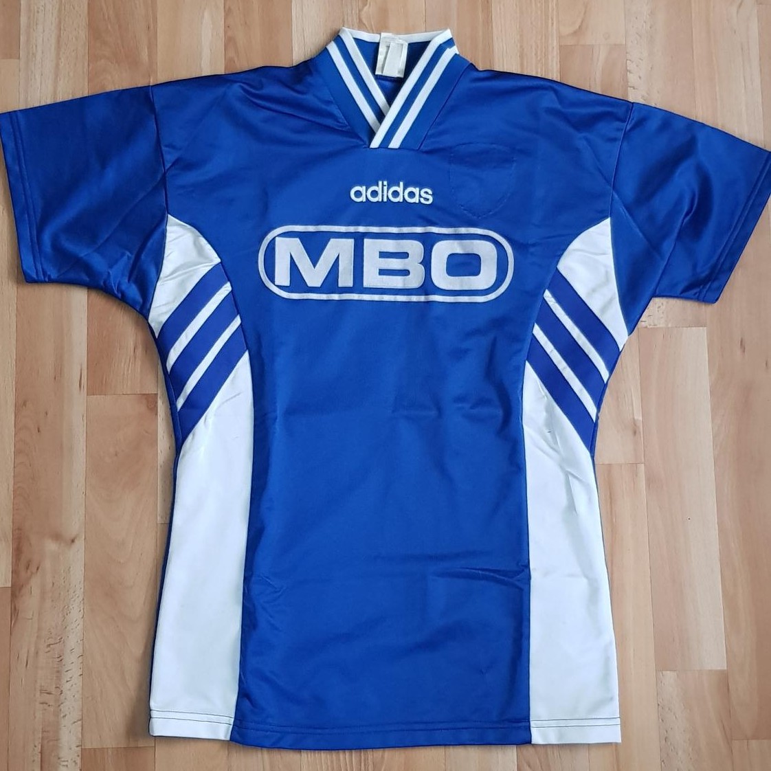 maillot équipe de carl zeiss iéna domicile 1995-1996 rétro