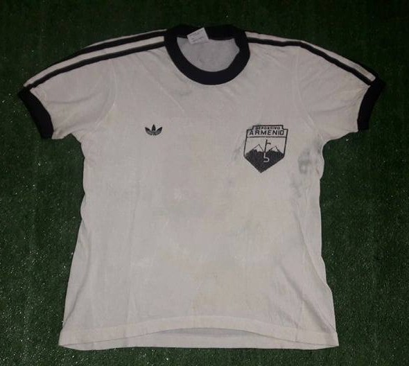 maillot équipe de deportivo armenio domicile 1980 rétro