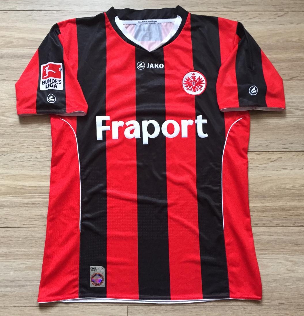 maillot équipe de eintracht francfort domicile 2010-2011 pas cher