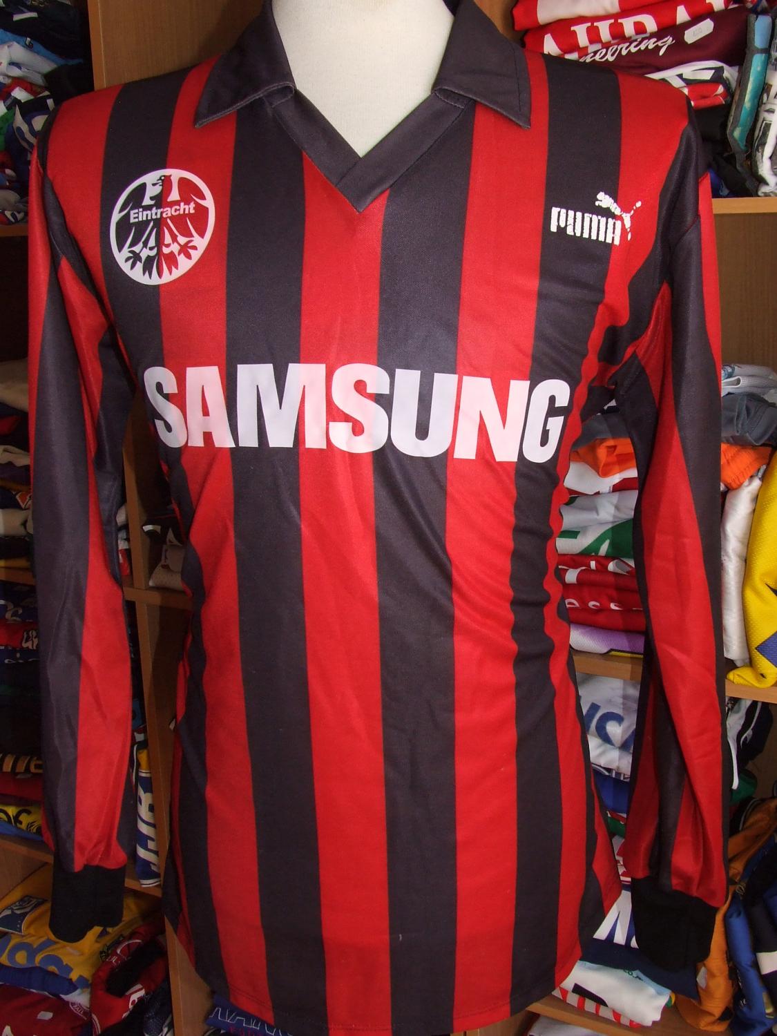 maillot équipe de eintracht francfort exterieur 1991-1993 rétro