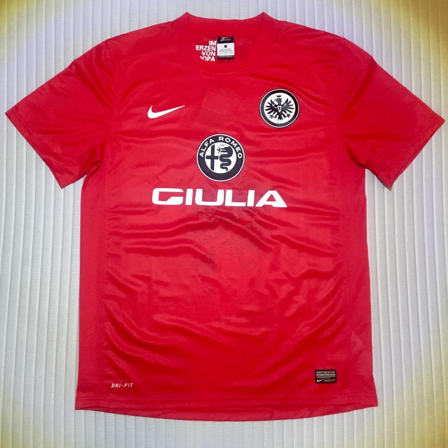 maillot équipe de eintracht francfort particulier 2016 pas cher