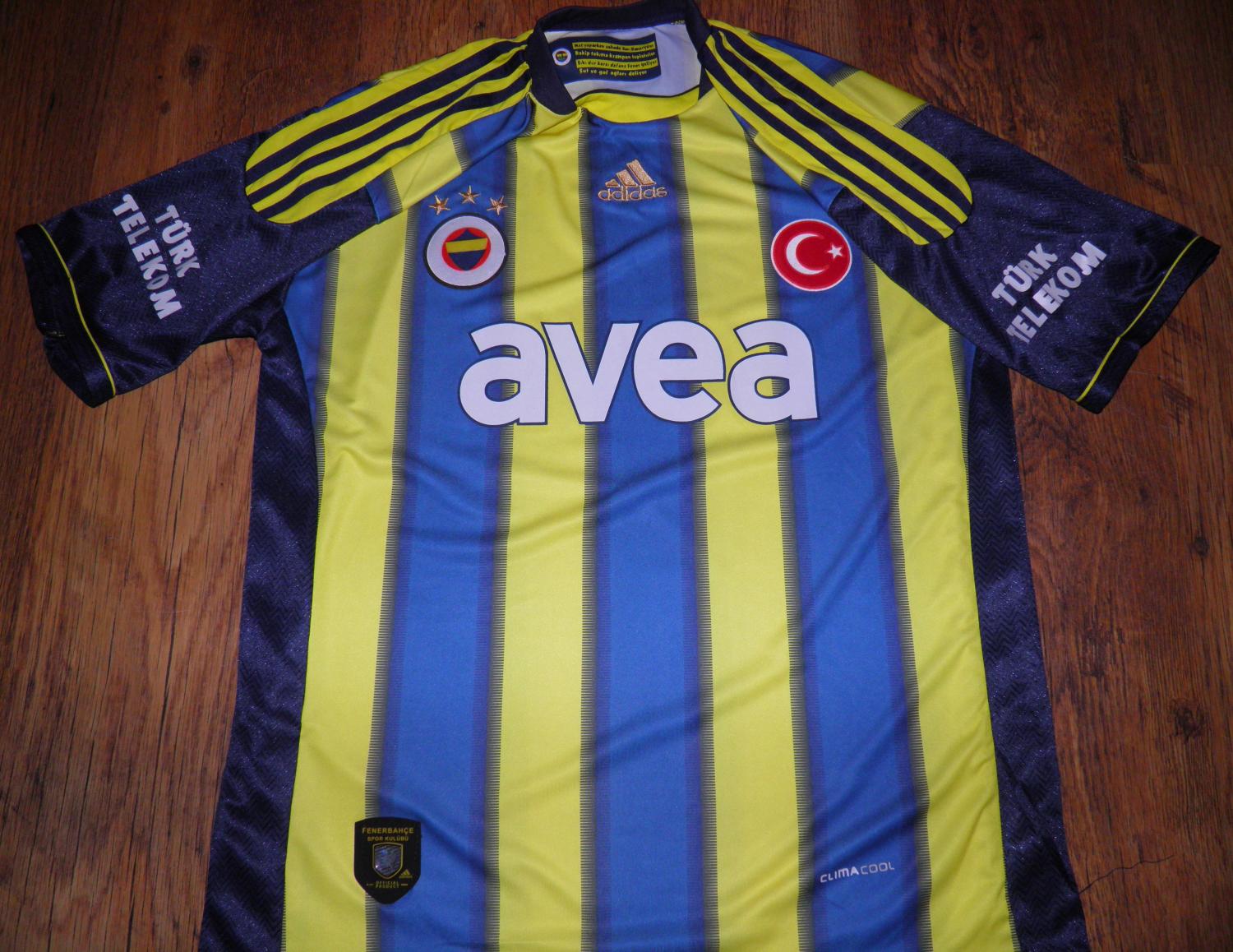 maillot équipe de fenerbahçe sk réplique 2011-2012 rétro