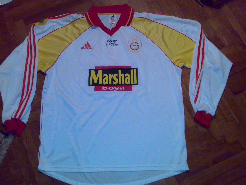 maillot équipe de galatasaray réplique 2000 rétro