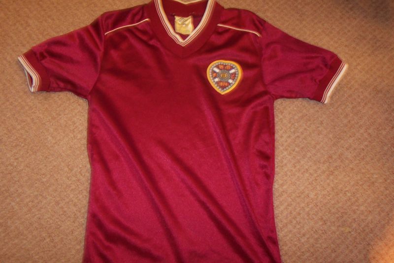 maillot équipe de hearts domicile 1984-1986 rétro