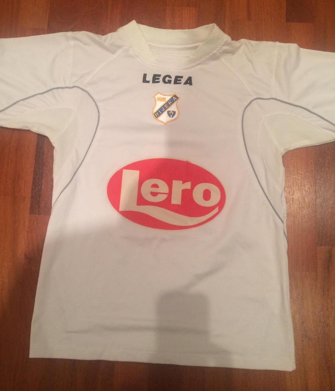 maillot équipe de hnk rijeka domicile 2004-2005 rétro