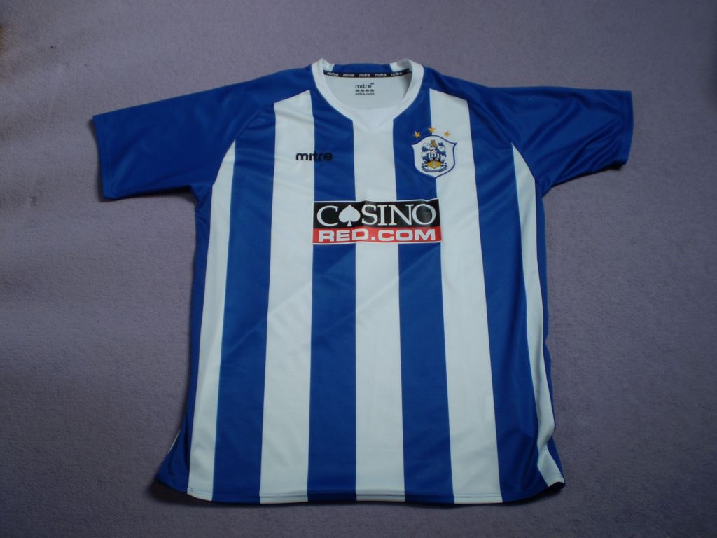 maillot équipe de huddersfield town domicile 2007-2008 rétro