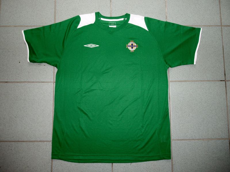 maillot équipe de irlande du nord particulier 2004-2005 pas cher