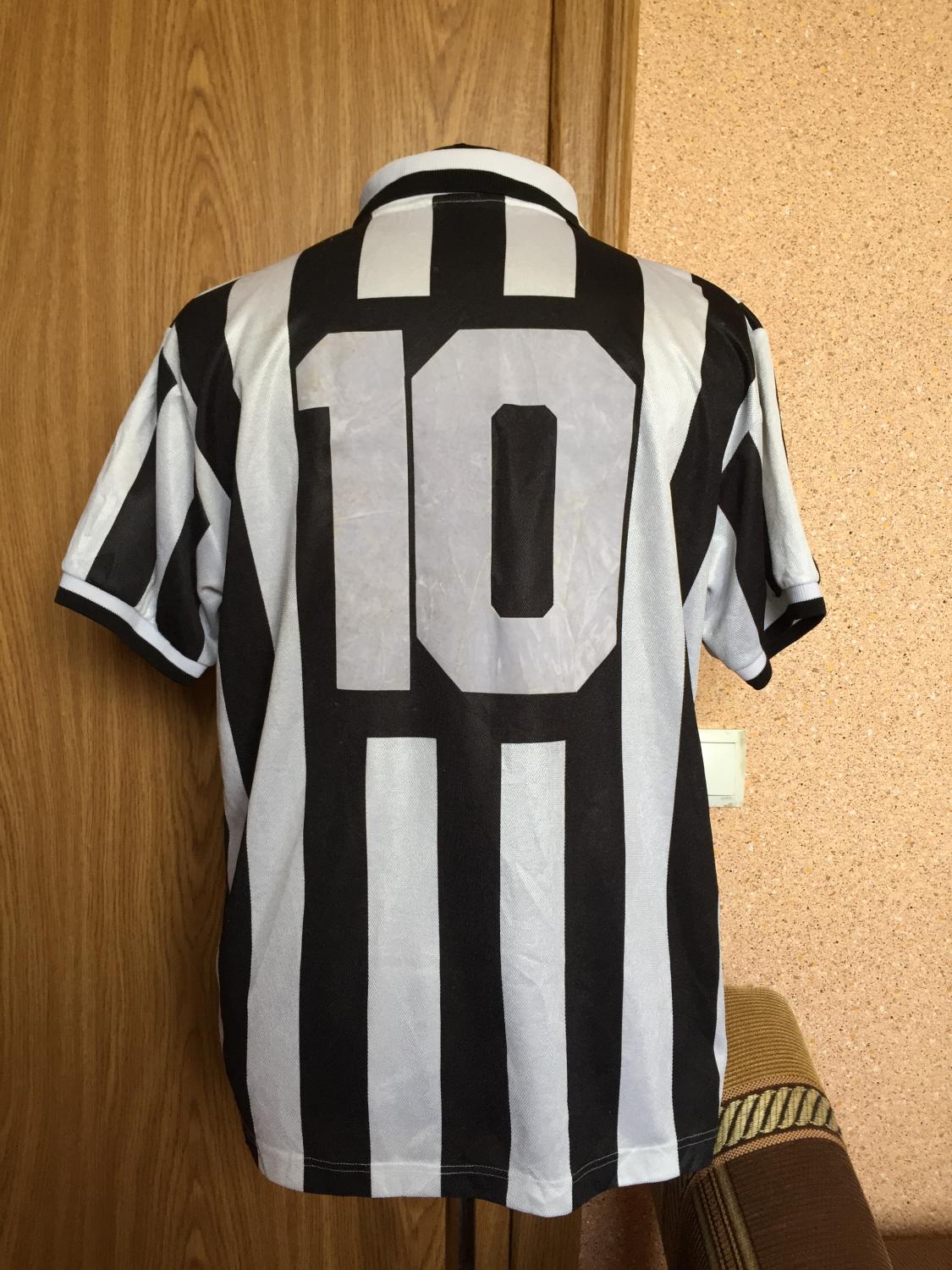 maillot équipe de juventus fc domicile 1995-1996 rétro